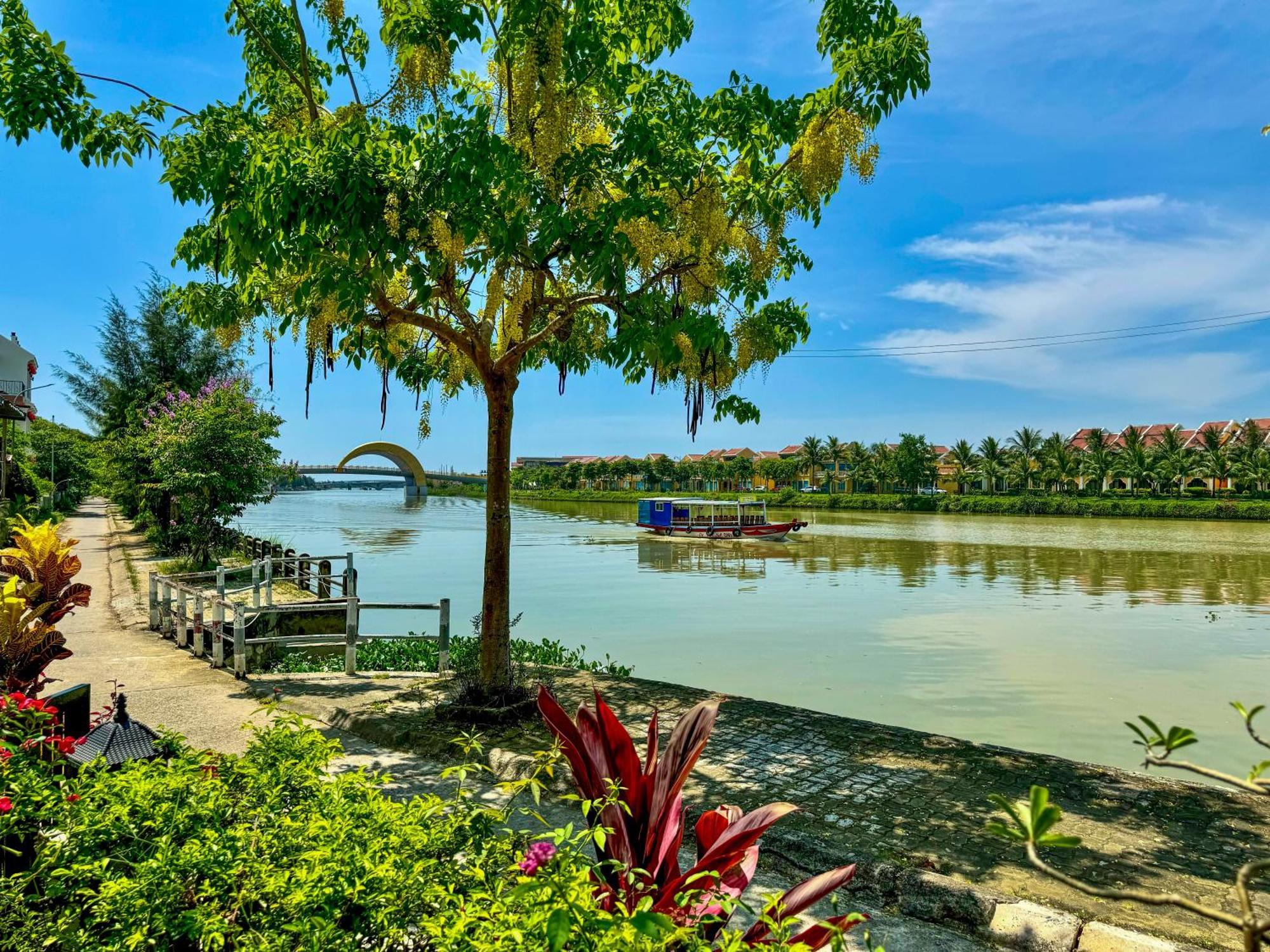Riverside White House Hotel Hoi An Exterior foto